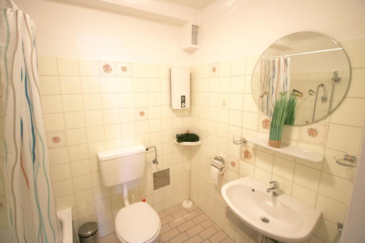 Apartment Zachary- 2 Bedroom -Austrian Alpine Getaways Kaprun Exterior photo