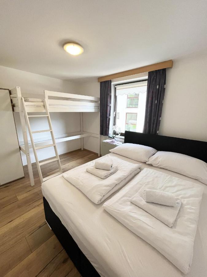 Apartment Zachary- 2 Bedroom -Austrian Alpine Getaways Kaprun Exterior photo